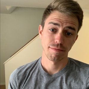 Meet your Posher, Jonathan